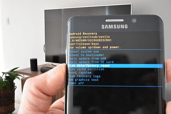 Wipe data / Factory Reset android to unlock phone