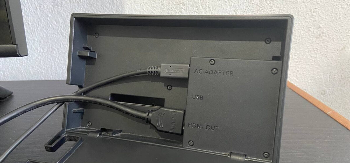 connect the power supply to the “AC ADAPTER” port 