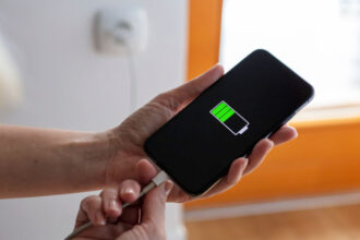 How and When to Charge your Phone to take Maximum Care of the Battery